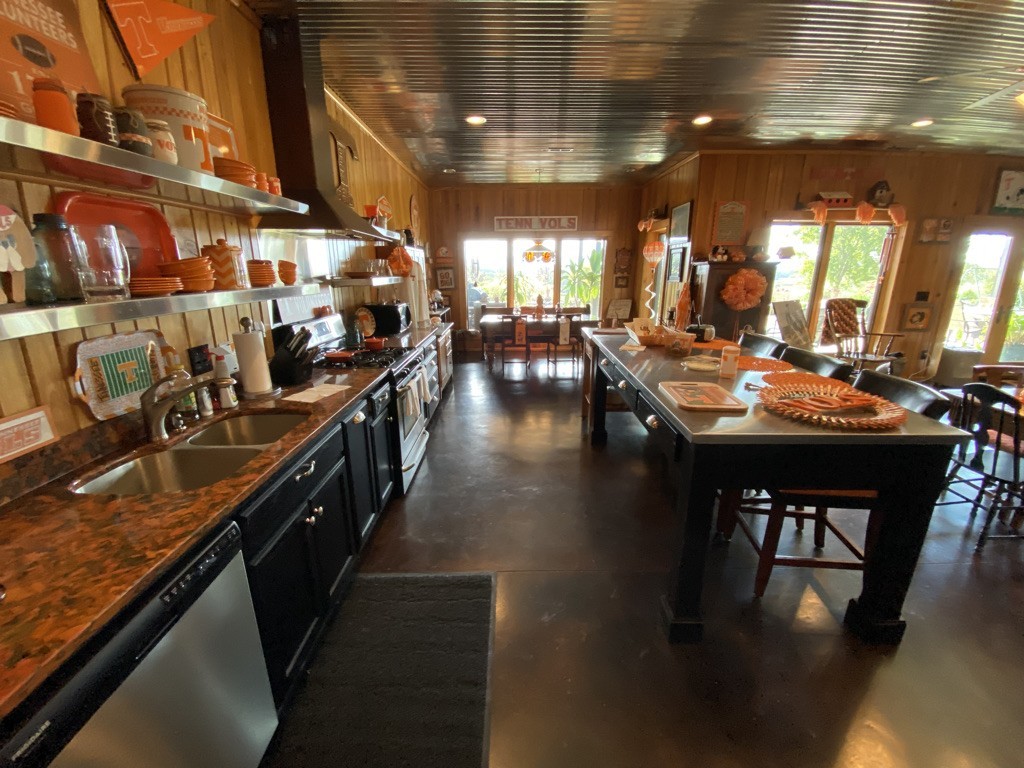 324 Murray Road Belvidere, TN 37306 - Photo 31 of 50 Gallery Image 31