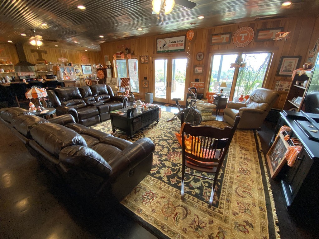 324 Murray Road Belvidere, TN 37306 - Photo 32 of 50 Gallery Image 32