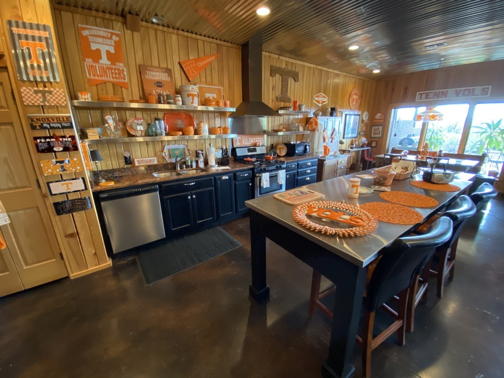 324 Murray Road Belvidere, TN 37306 - Photo 33 of 50 Gallery Image 33