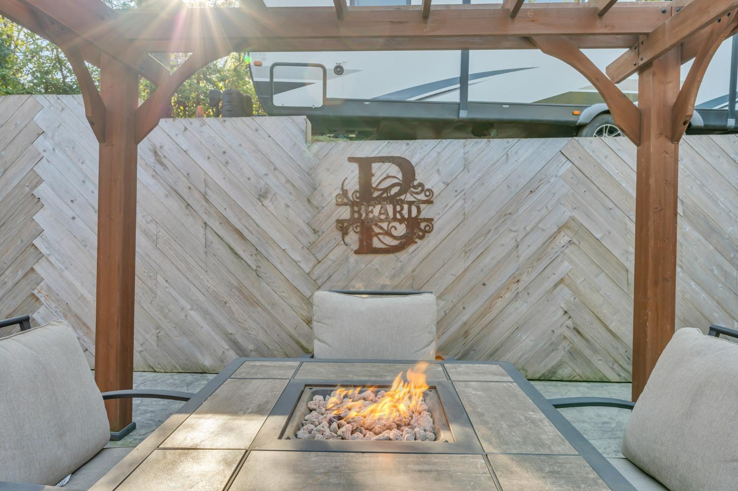 10092 Smith Road Grass Valley, CA 95949 - Photo 7 of 58