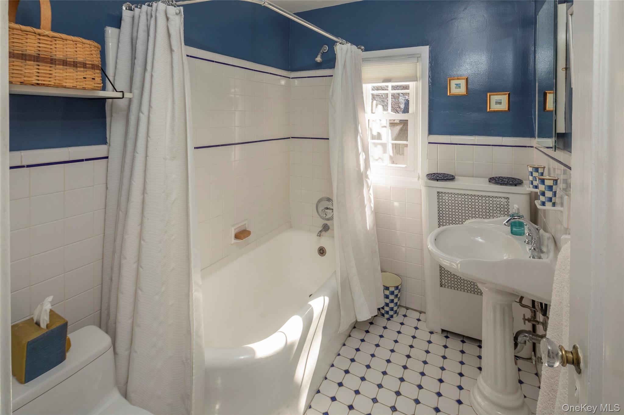 22 Normandy Road Bronxville, NY 10708 - Photo 27 of 30 Gallery Image 27
