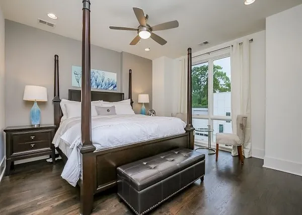 $4,795 | 804 13th Avenue South, Nashville, TN 37203