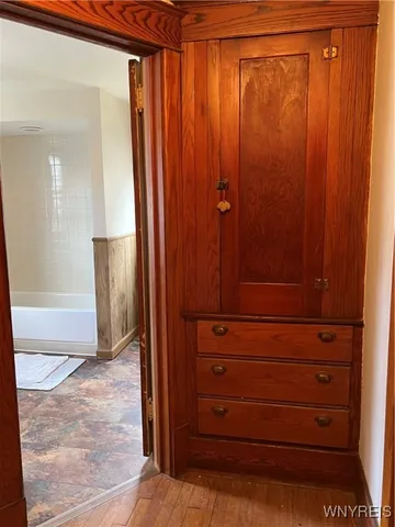 $179,900 | 1 Wilson Parkway, Lockport City, NY 14094