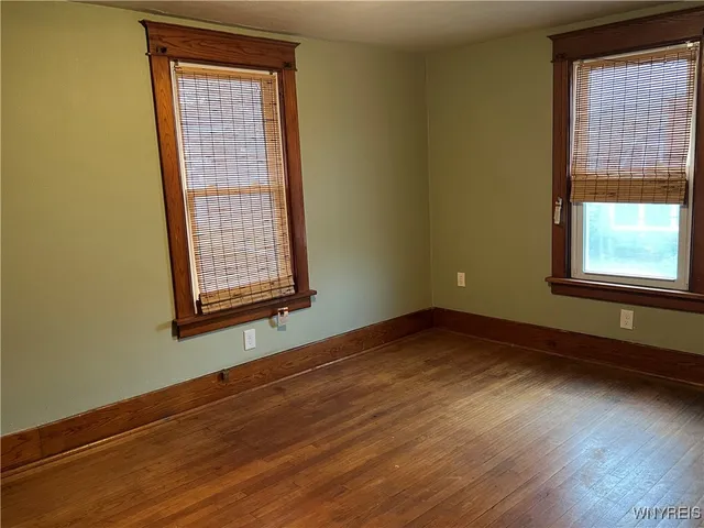 $179,900 | 1 Wilson Parkway, Lockport City, NY 14094