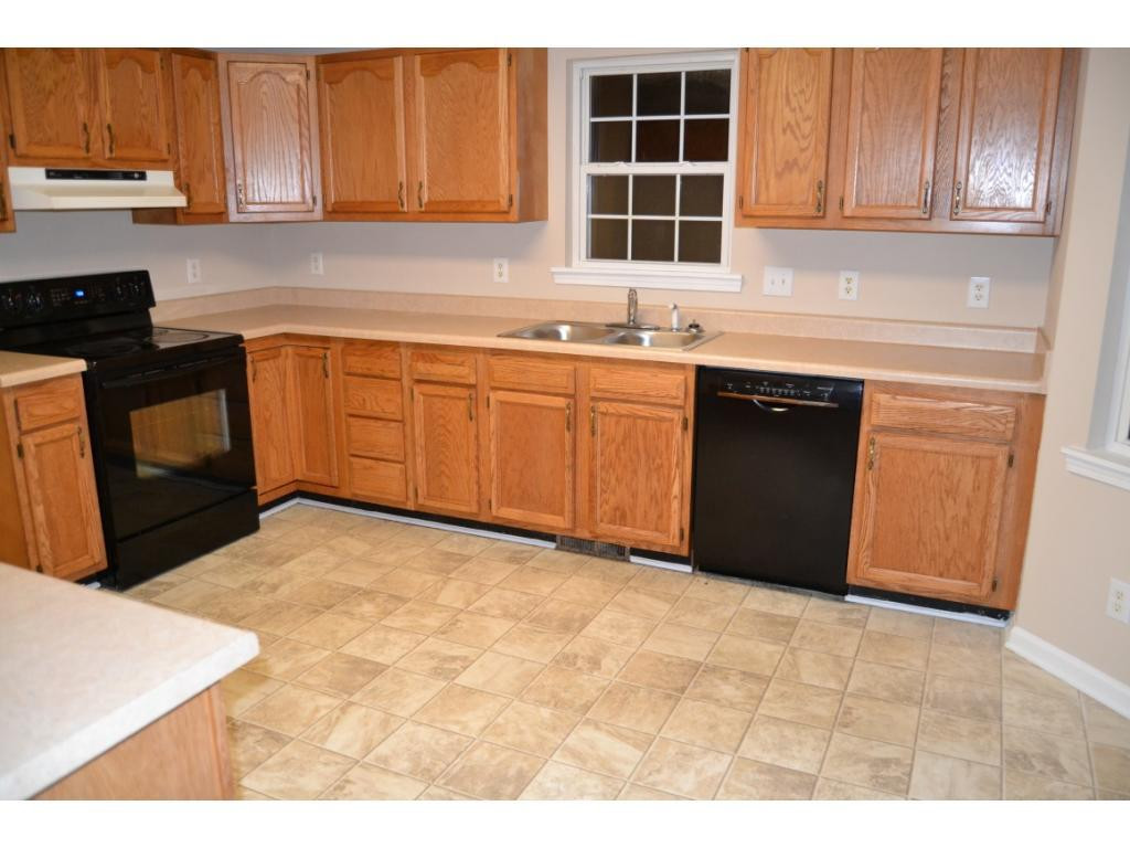 4586 Reid Road Elon, NC 27244 - Photo 5 of 17 Gallery Image 5