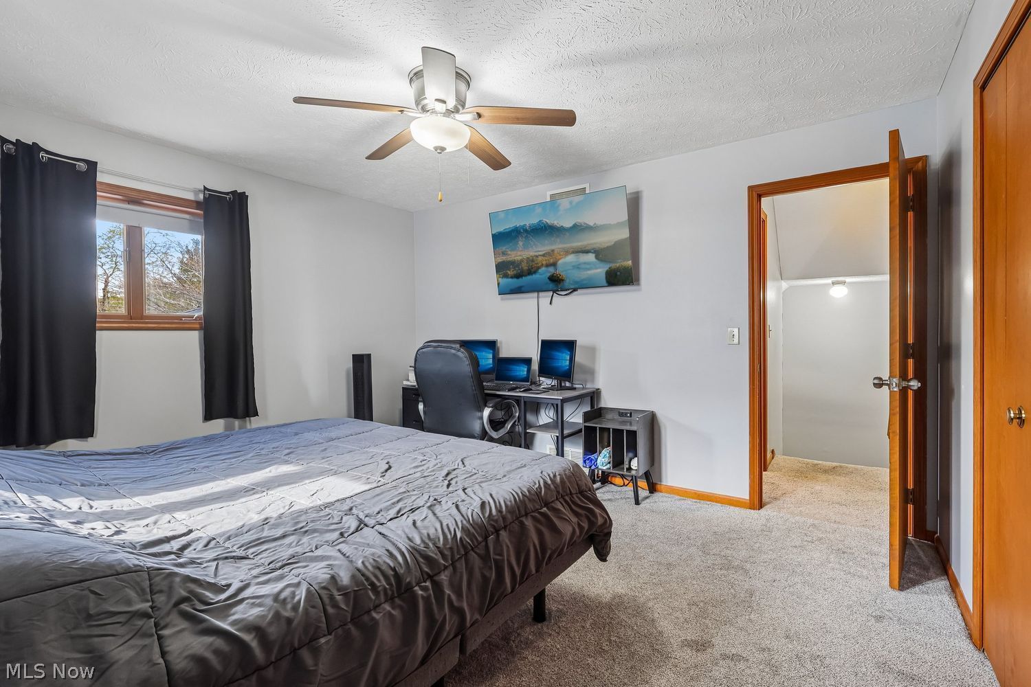 18056 Drake Road Strongsville, OH 44136 - Photo 21 of 33 Gallery Image 21