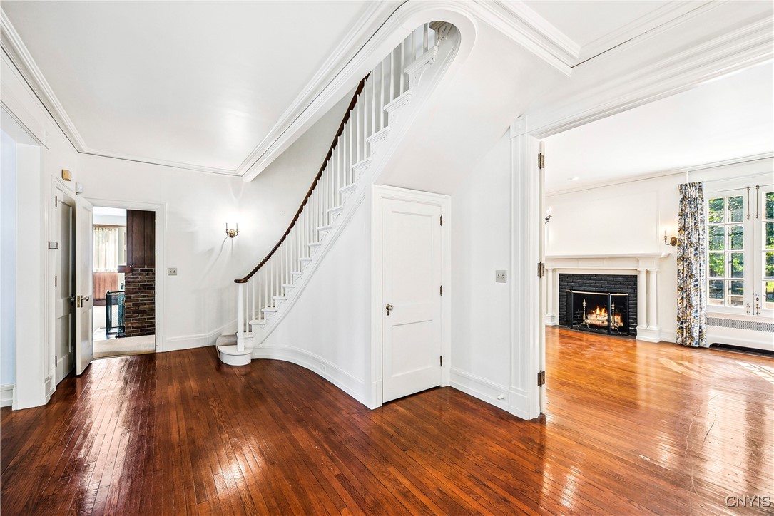 104 South Street Auburn, NY 13021 - Photo 2 of 36