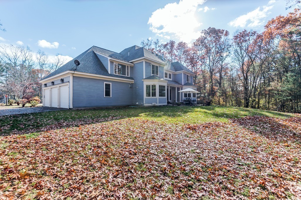 489 Dutton Road Sudbury, MA 01776 - Photo 26 of 27 Gallery Image 26