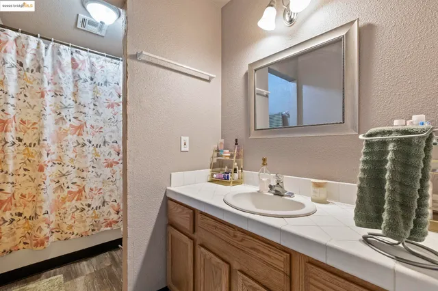 $435,000 | 20588 Upper Hillview Drive, Sonora, CA 95370