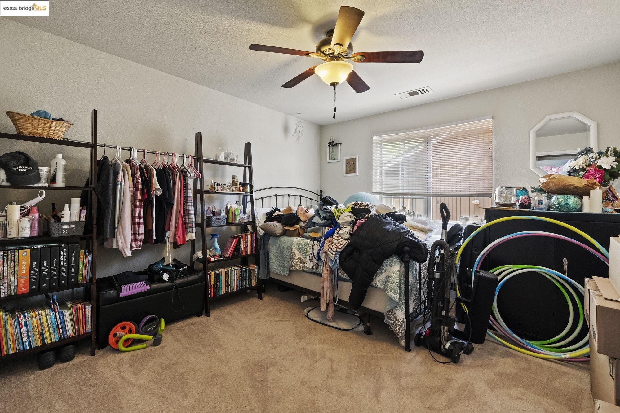 20588 Upper Hillview Drive Sonora, CA 95370 - Photo 20 of 42 a view of a room with gym equipment