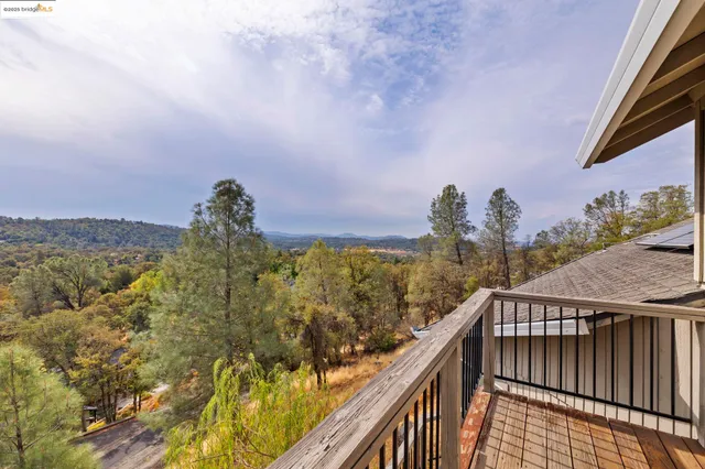 $435,000 | 20588 Upper Hillview Drive, Sonora, CA 95370