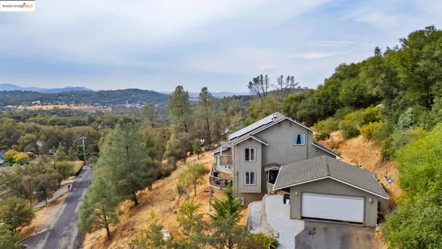 $435,000 | 20588 Upper Hillview Drive, Sonora, CA 95370