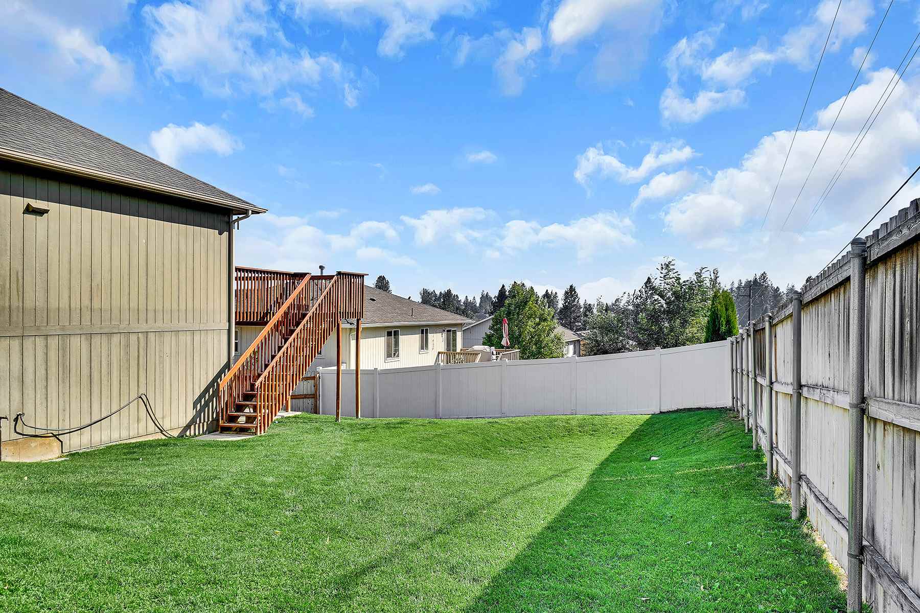 602 Upper Terrace Lane Colbert, WA 99005 - Photo 3 of 33