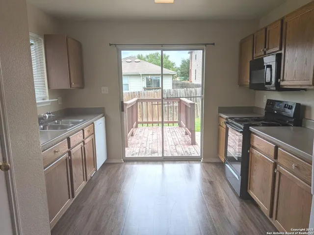 $1,650 | 6307 Fence Crossing, San Antonio, TX 78244