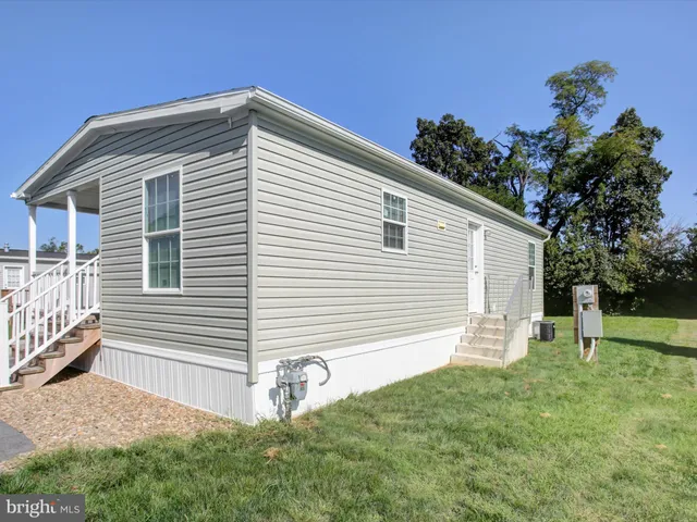 a view of an outdoor space and a yard