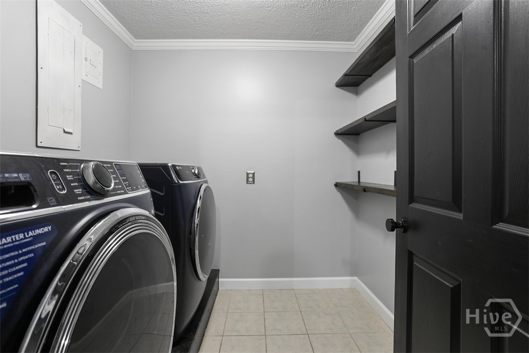 13506 Rockingham Road Savannah, GA 31419 - Photo 16 of 46 Laundry Room