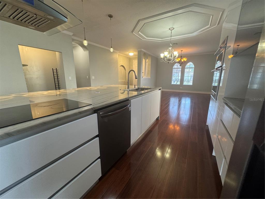 11745 Via Lucerna Circle Windermere, FL 34786 - Photo 11 of 59