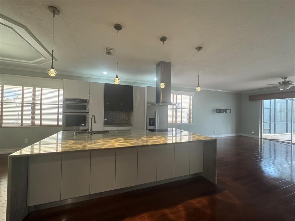 11745 Via Lucerna Circle Windermere, FL 34786 - Photo 9 of 59