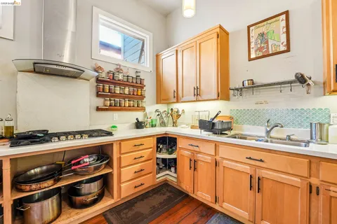$2,400,000 | 1545 Dwight Way, Berkeley, CA 94703