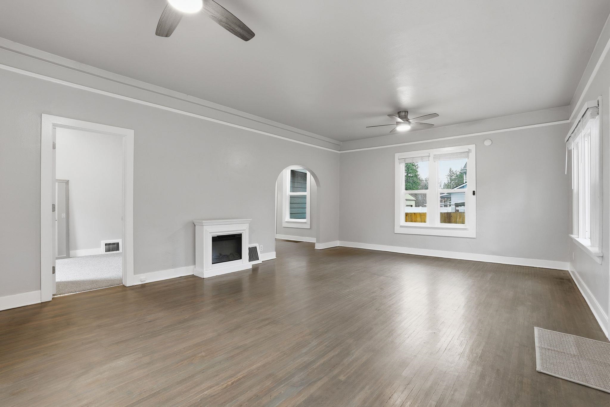 1903 East 15th Avenue Spokane, WA 99203 - Photo 4 of 24