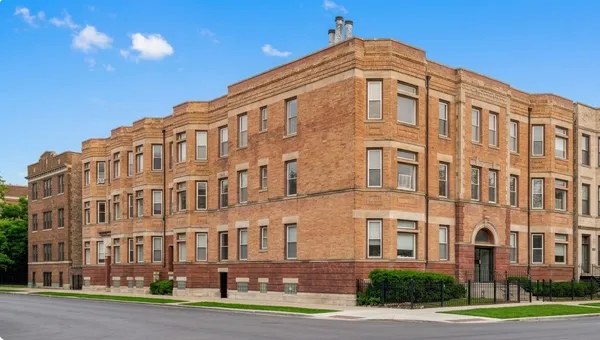 $1,850 | 4613 North Ashland Avenue, Unit 2, Chicago, IL 60640