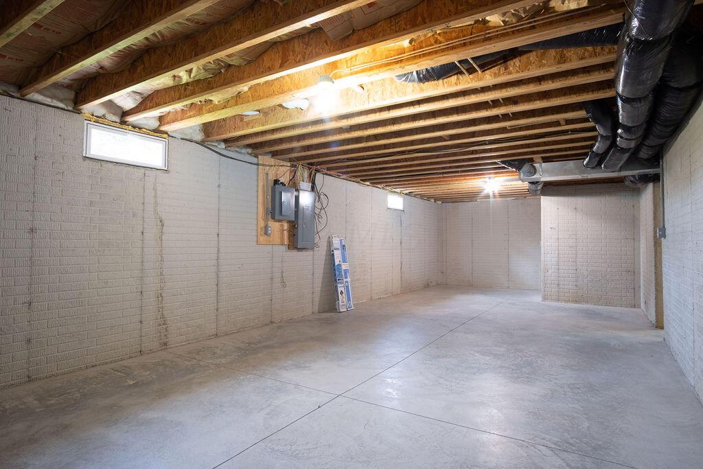 7880 Lancaster-Circleville Road Southwest Lancaster, OH 43130 - Photo 28 of 49 Lower Level