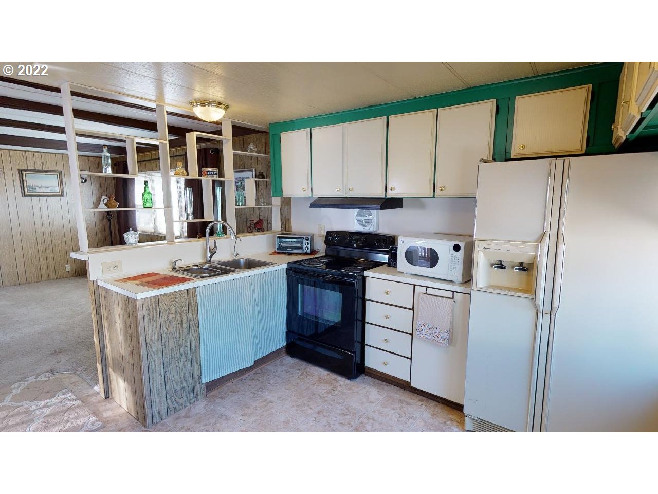 95706 Jerry's Flat Road, Unit 27 Gold Beach, OR 97444 - Photo 4 of 16 Kitchen