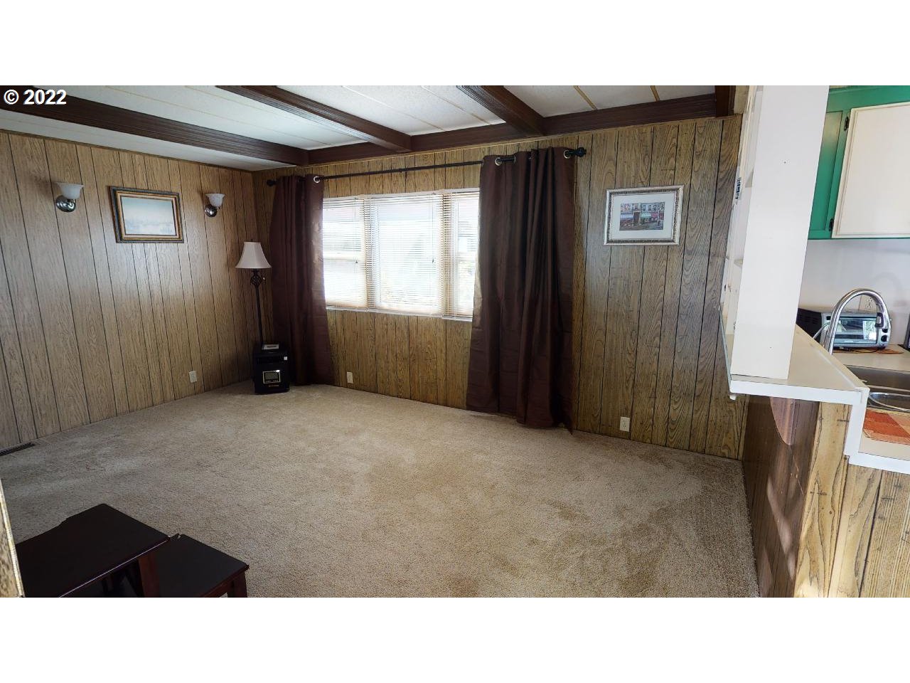 95706 Jerry's Flat Road, Unit 27 Gold Beach, OR 97444 - Photo 6 of 16 Living Room