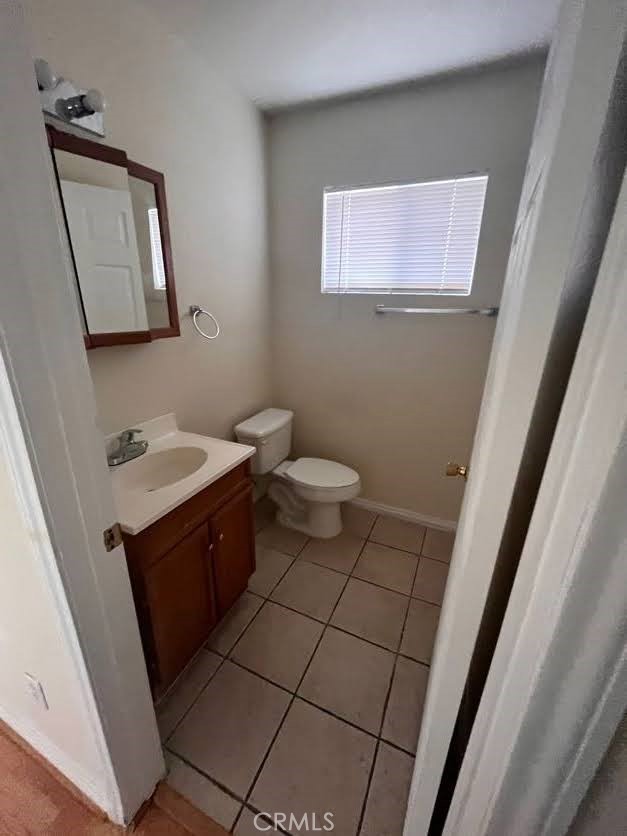7207 Murray Lane, Unit A Yucca Valley, CA 92284 - Photo 11 of 14 Guest bathroom