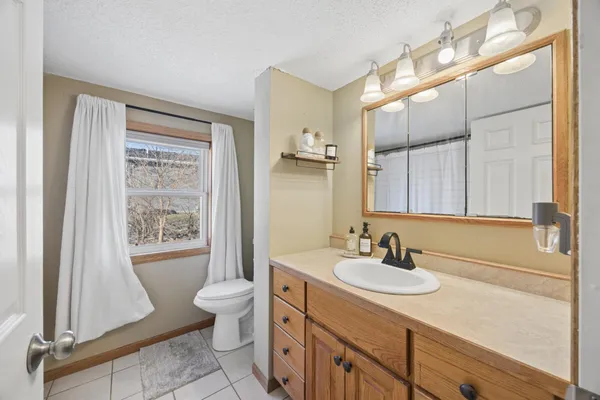 $285,000 | 8780 Moorhouse Avenue, Clear Lake, MN 55319