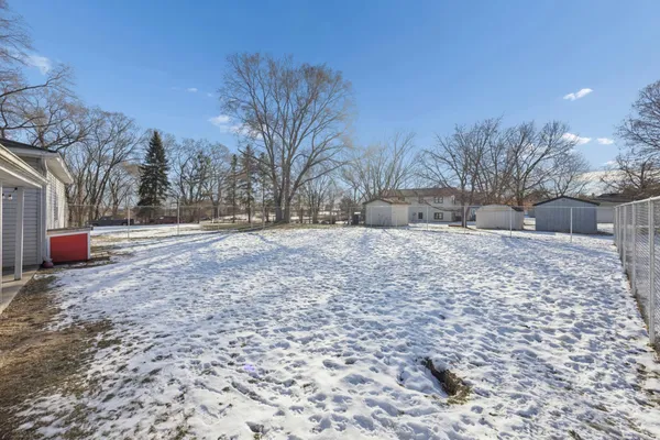 $285,000 | 8780 Moorhouse Avenue, Clear Lake, MN 55319