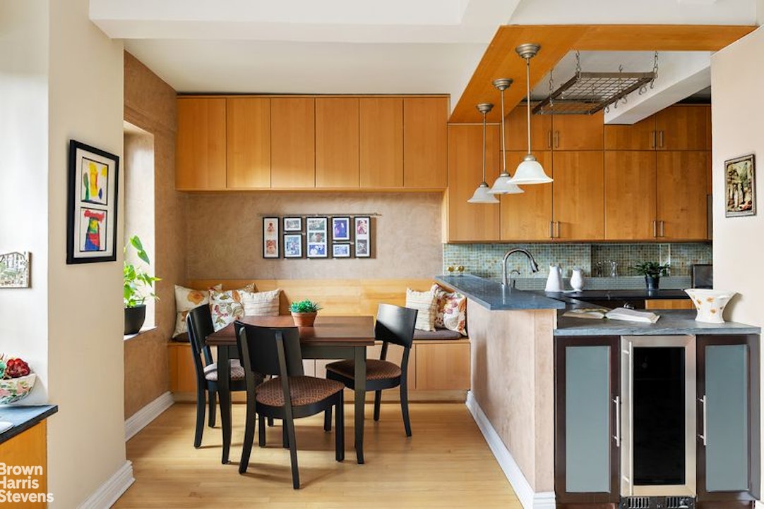 2166 Broadway, Unit 14E Manhattan, NY 10024 - Photo 2 of 10