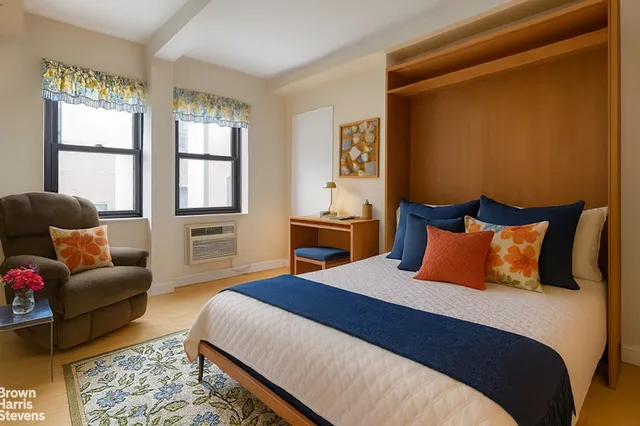 $1,125,000 | 2166 Broadway, Unit 14E | Upper West Side