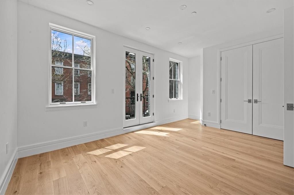 147 Luquer Street, Unit 1 Brooklyn, NY 11231 - Photo 6 of 26 Primary bedroom