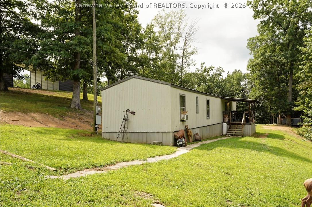 190 Long Branch Road Kenna, WV 25248 - Photo 37 of 46 Gallery Image 37
