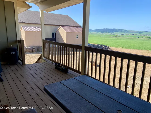 $998,000 | 271 Serenity Lane, Thayne, WY 83127