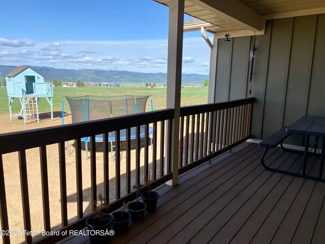 $998,000 | 271 Serenity Lane, Thayne, WY 83127