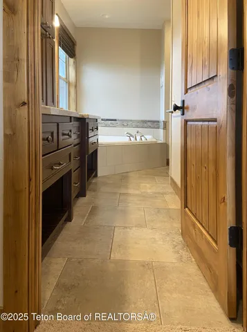 $998,000 | 271 Serenity Lane, Thayne, WY 83127