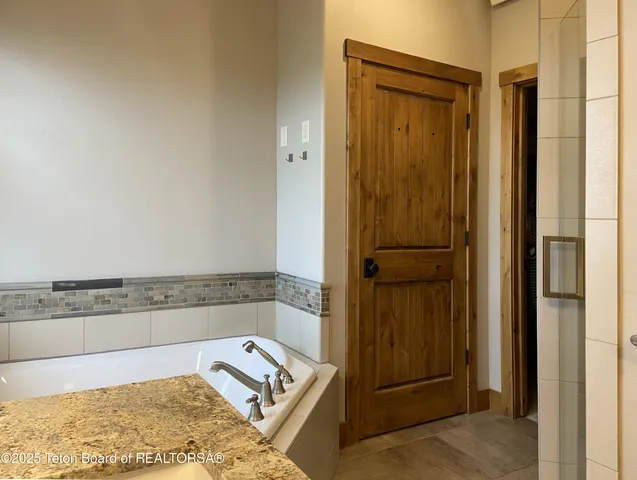 $998,000 | 271 Serenity Lane, Thayne, WY 83127