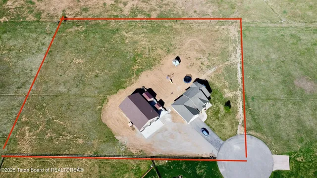 $998,000 | 271 Serenity Lane, Thayne, WY 83127
