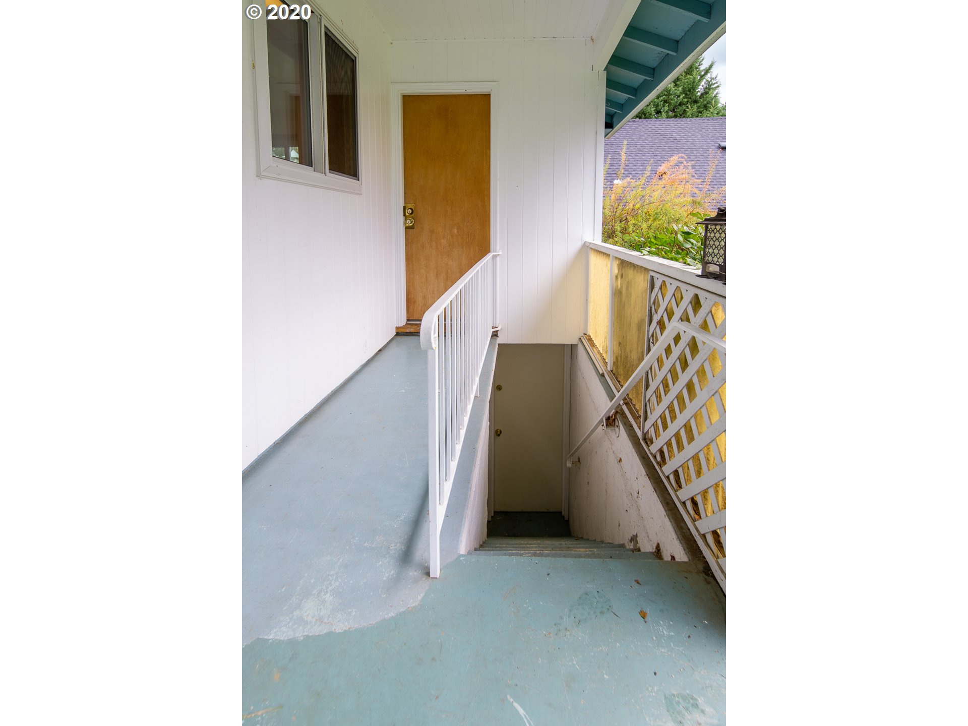 1342 Southwest Freeman Street Portland, OR 97219 - Photo 19 of 21 Gallery Image 19