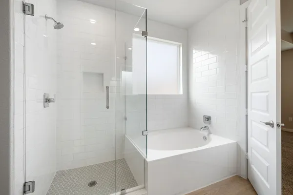 $385,500 | 309 Barton Run Drive, Georgetown, TX 78628