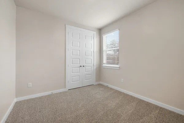 $385,500 | 309 Barton Run Drive, Georgetown, TX 78628