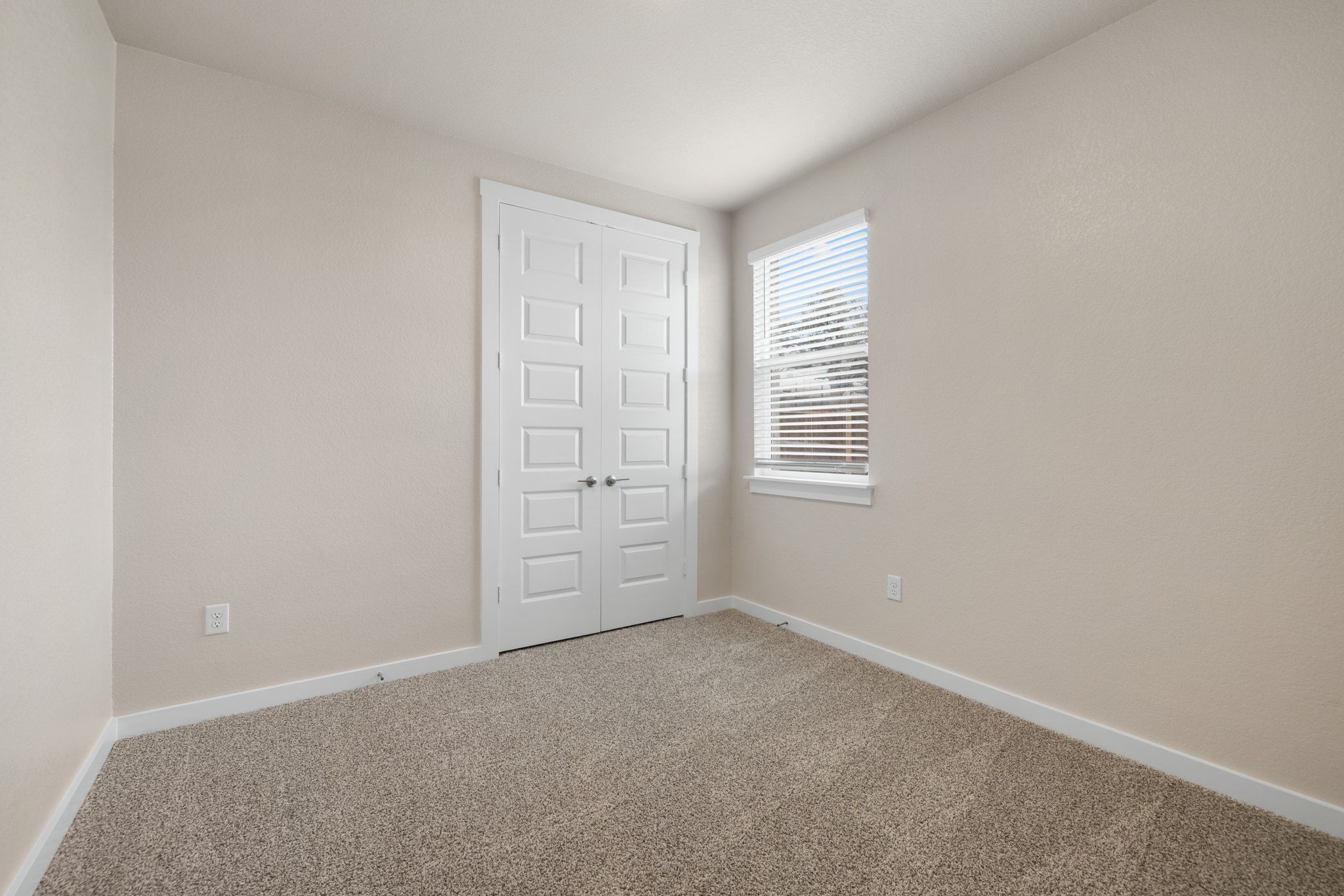 309 Barton Run Drive Georgetown, TX 78628 - Photo 19 of 35 Unfurnished bedroom featuring carpet and a closet