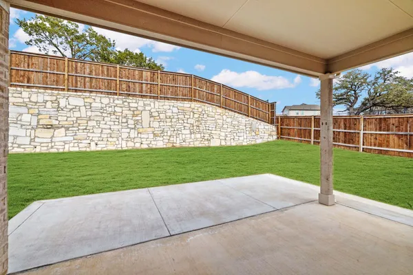 $385,500 | 309 Barton Run Drive, Georgetown, TX 78628