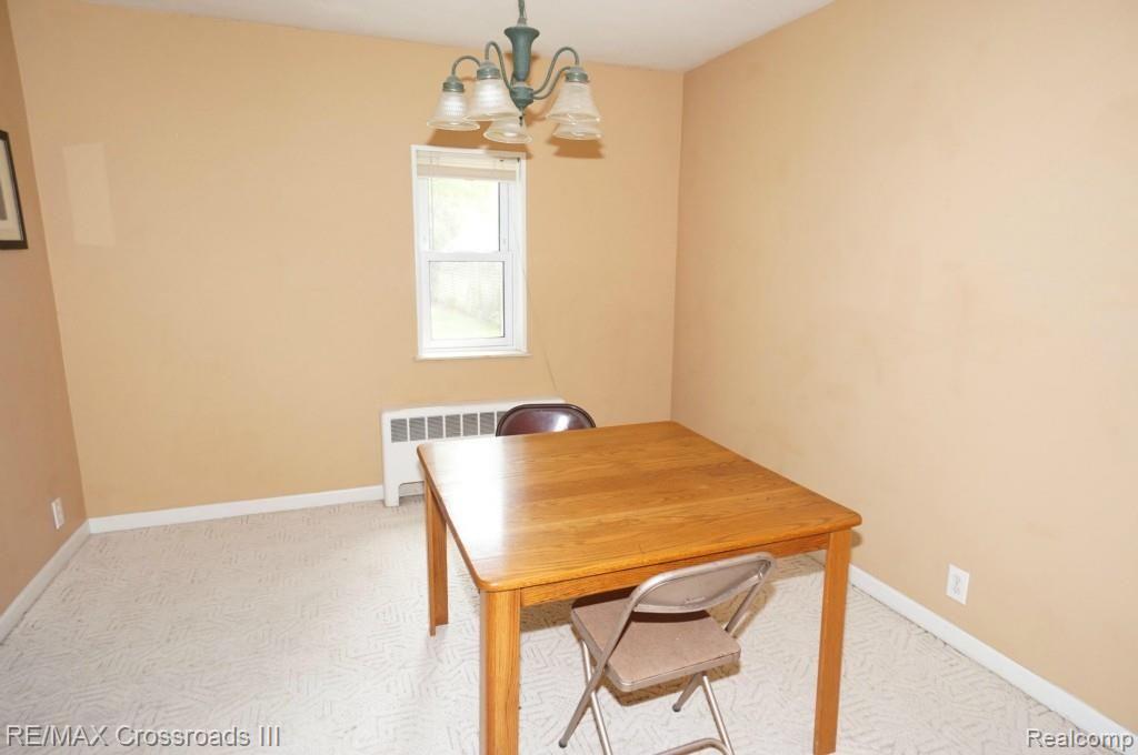 40085 Robbe Road Belleville, MI 48111 - Photo 6 of 13