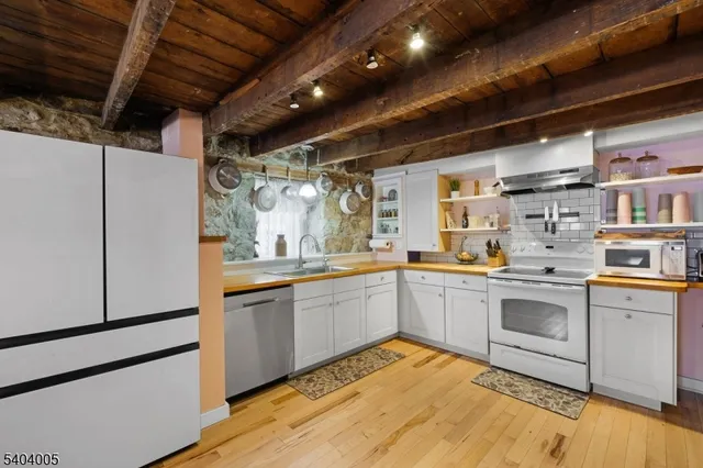 $399,000 | 22 Kelly Place, Stanhope, NJ 07874