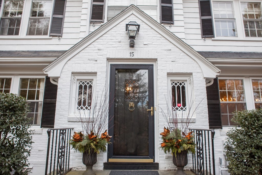 15 Ordway Road Wellesley, MA 02481 - Photo 2 of 29