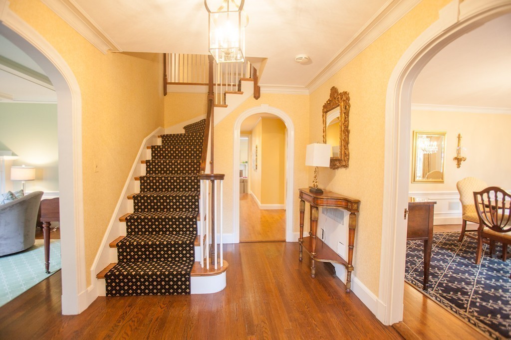 15 Ordway Road Wellesley, MA 02481 - Photo 3 of 29