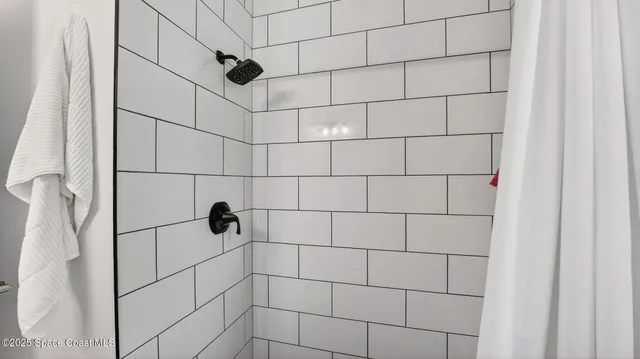 $315,000 | 440 Crescent Drive, Melbourne, FL 32901